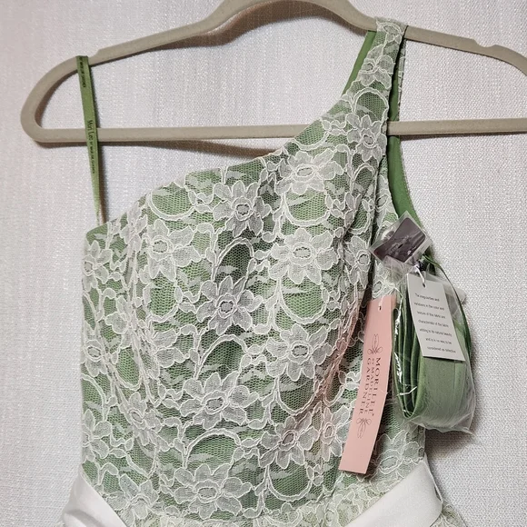 Mori Lee Madeline Gardner Formal Evening Lace Bridesmaid Wedding Fancy Full - Picture 7 of 16